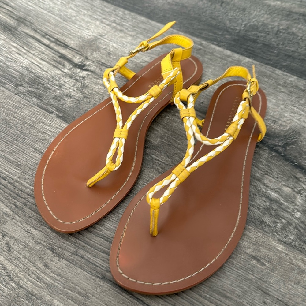 Lauren Ralph Lauren Yellow and White braided Sandal, size 7.5